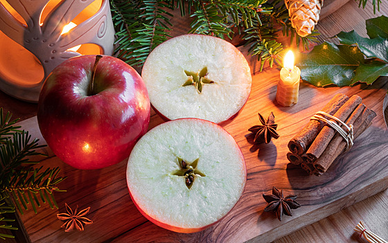 Rozkrajování jablka