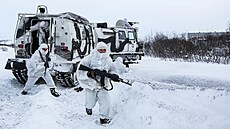 Písluníci 200. ruské motorizované brigády pivezli na Ukrajinu i arktická...