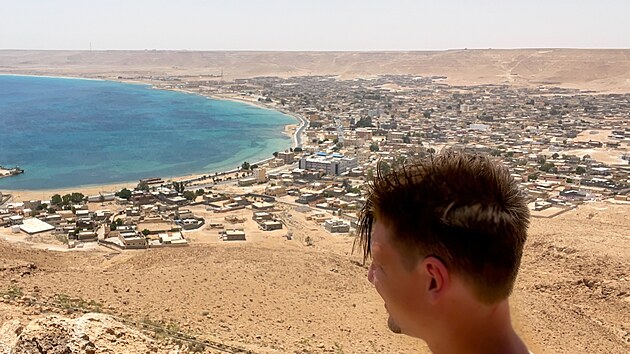 Pohled na El Salloum, egyptsko-libyijsk hranice
