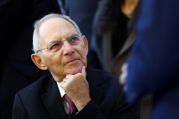 Rady veterána Schäubleho. Naučme se přijmout možnost, že i ten druhý může mít pravdu
