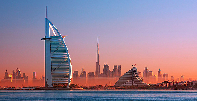 Dubaj chce být mekkou luxusu. Vzdala se kvůli tomu i restrikcí vůči alkoholu