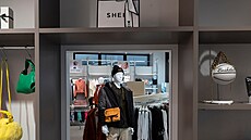 Butik čínské oděvní značky Shein v Tokiu. | na serveru Lidovky.cz | aktuální zprávy