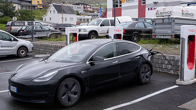 Šetření v Německu dopadlo na elektromobily: štědrá státní podpora skončila