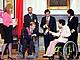Exprezident Václav Havel a jeho manželka Dagmar (vlevo) si připíjejí v...