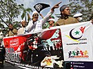 Protesty proti kroku Paludana propukly také v Indonésii.