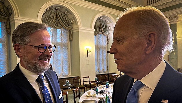 Žantovský: Setkání Fialy s Trumpem by bylo přípustné. USA si cení zpravodajské spolupráce s Českem