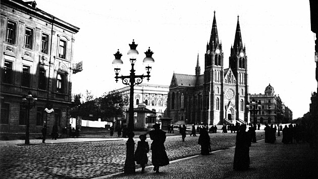 Novostavba kostela sv. Ludmily na praských Vinohradech (18881892)