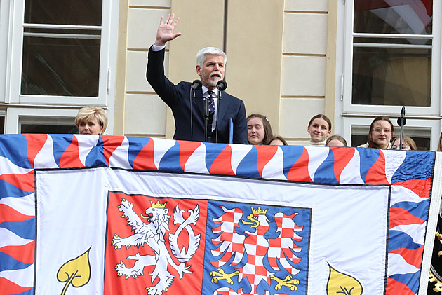 Mišík, nebo Kelarová. Mezi oceněnými budou v sobotu i ti, kteří vyznamenání od Zemana odmítli