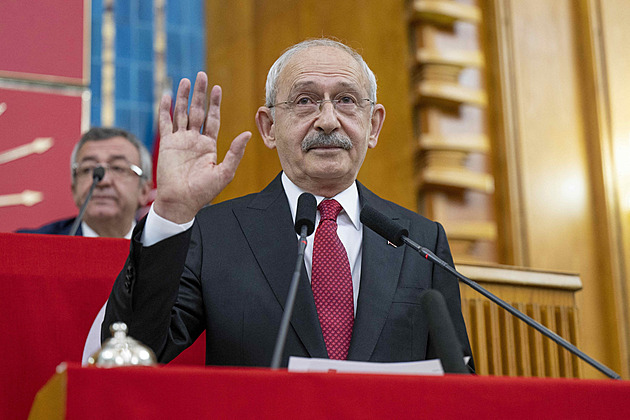 „Chceme prosperitu, mír a radost.“ Kdo je Kemal Kiliçdaroglu, Erdoganův soupeř v boji o post prezidenta?