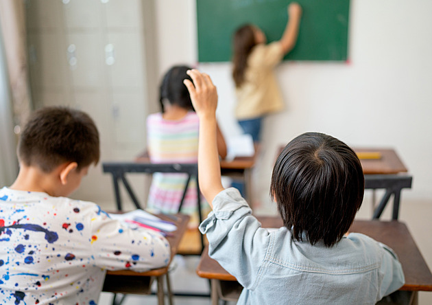 Spící stát a úskoční žáci. Politici nechtějí a nedokážou myslet na šest let dopředu