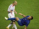 Zidane a Materazzi ve finále MS 2006.