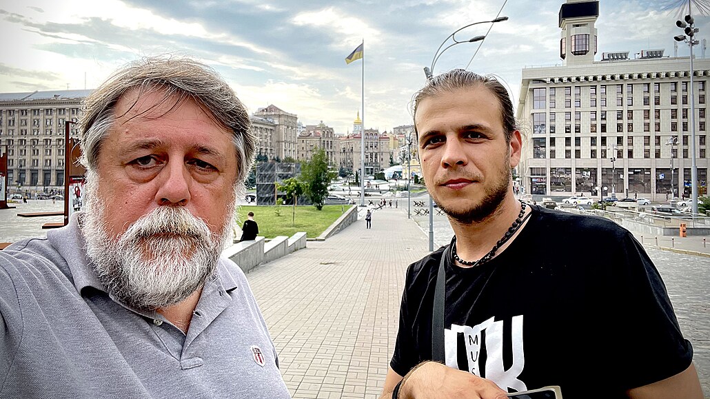 Vitalij Manskij (* 1963) a Jevhen Titarenko (* 1988), spolutvůrci dokumentu...