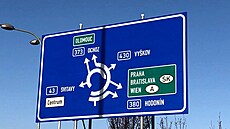 Komplikované značení kruhového objezdu Brno-Slatina. | na serveru Lidovky.cz | aktuální zprávy