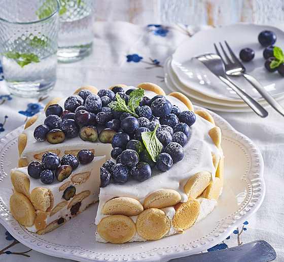 Tvarohový dort s ovocem