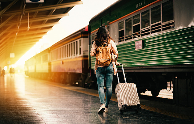Pohodlně, ekologicky a navíc se snídaní. Poradíme vám, jak se dostat levně do Chorvatska vlakem