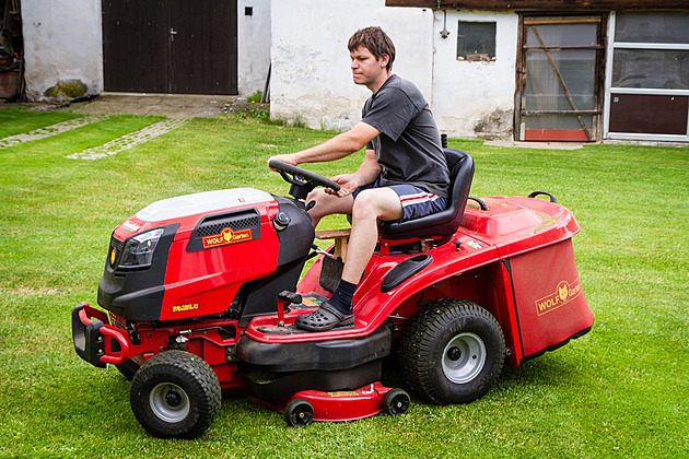 Povinné ručení pro elektrovozítka. Nevyhne se mu koloběžka, segway ani zahradní traktůrek