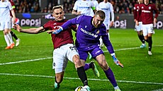 Souboj Jana Kuchty s Jindichem Stakem v zápase Sparta vs. Plze, za který se...