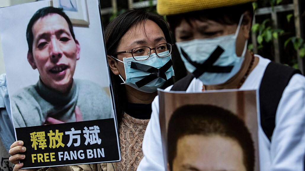 Už krátce po jeho uvěznění chtěli Číňané protesty pomoct Fang Bingovi na...