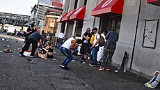 �Zombie� lidi, kte�í jsou pod vlivem drogy jménem fentanyl, d�sí USA.