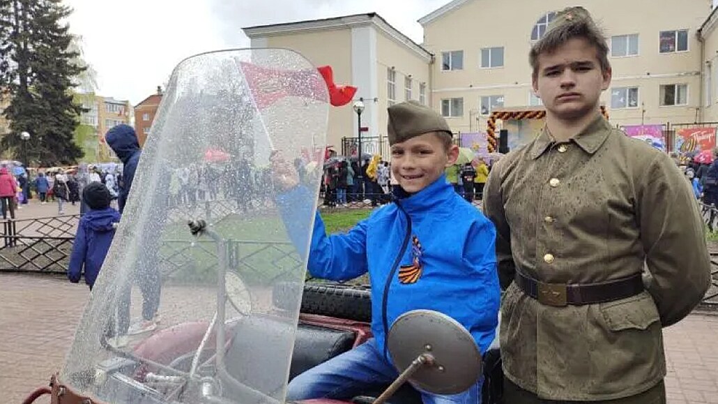 Desetiletý Danylo byl do Moskvy unesen spolu s dalšími 26 ukrajinskými dětmi...