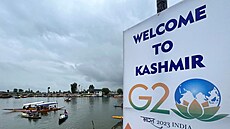 Jezero Dal poblíž místa setkání pracovní skupiny pro cestovní ruch G20 ve...