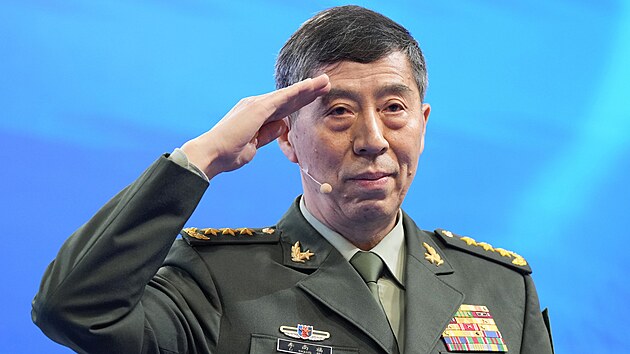 ínský ministr obrany Li ang-fu