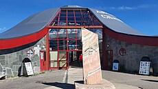 Trambusem na Nordkapp. Expediní koda 706 RTHP se v roce 2022 ocitla na...