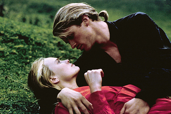 Kultovní pohádka. Robin Wrightová a Cary Elwes ve filmu Princezna nev�sta,...