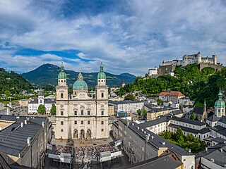 Salcburk: Navtivte svtoznm festival v Mozartov roditi, poznejte alpskou kuchyni a prozkoumejte hory