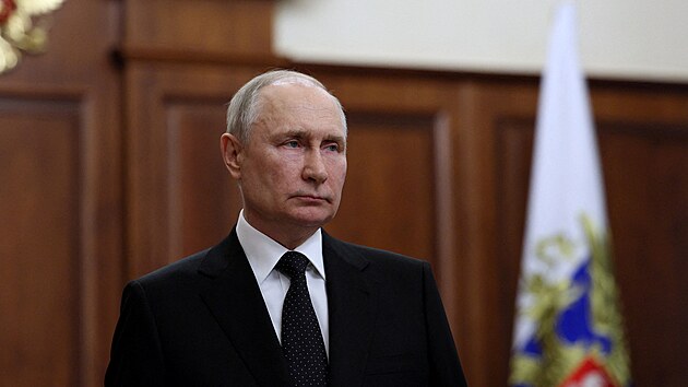 Vladimir Putin pi projevu ke zrad Wagnerovy skupiny a Jevgenije Prigoina (24. ervna 2023).
