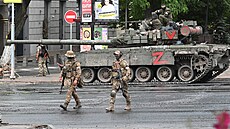 Zniená výková budova v Kyjev, který ostelovali Rusové (24. ervna 2023).