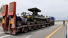 Vojáci Wagnerovy skupiny pokra�ují na cest� Ruskem do Moskvy (24. �ervna 2023).