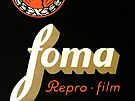 I tém�� sto let staré reklamní plakáty královéhradecké firmy Foma se díky...