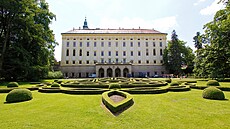 Rezidence biskup. Kromíský zámek je vyhláený historickou knihovnou