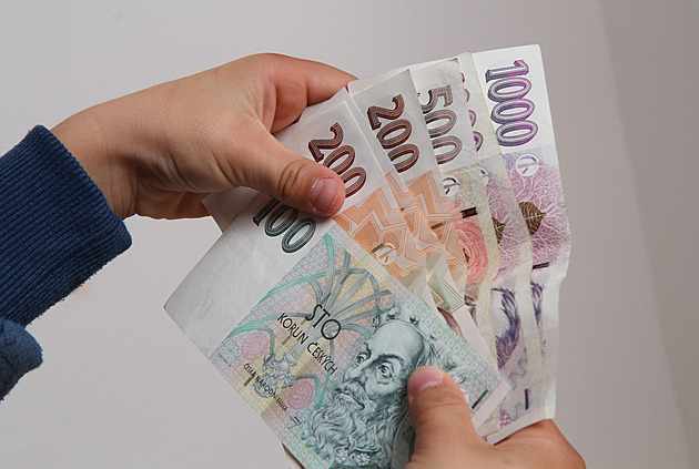 Česko tíží drahota a chabá spotřeba. Výkon ekonomiky je horší, než se čekalo