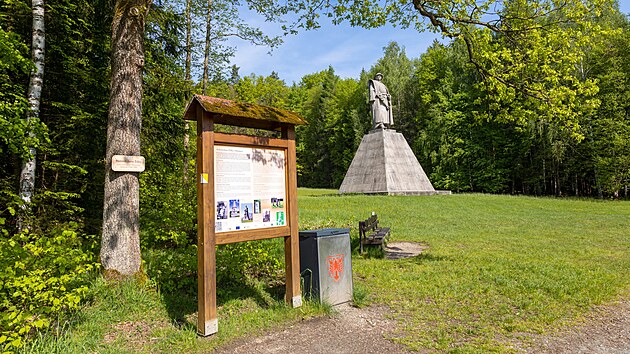 Trocnov nabz prochzku po stopch vojevdce i vstavu kostm z velkofilmu Jan ika ve vznikajcm archeoskanzenu