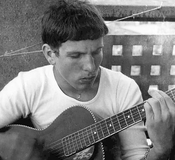 Za�átky s kytarou v �edesátých letech