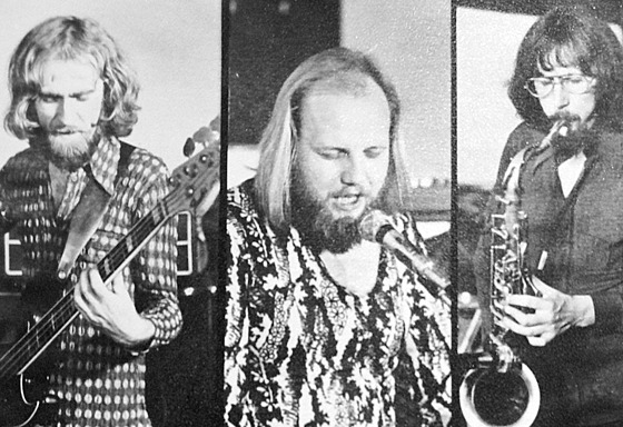 Hv�zdná Bohemia. Naho�e uprost�ed zakladatel Le�ek Semelka, vlevo dole Michal...