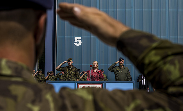 Řehka: Nákup letounů F-35 by byl ekonomičtější a efektivnější než jiné varianty