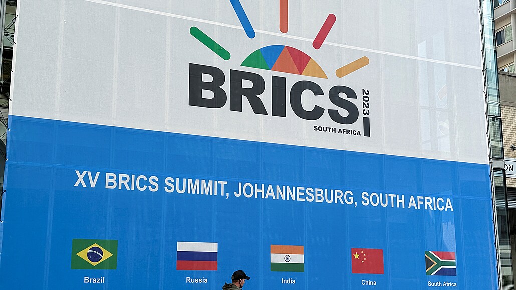 Upoutávka na summit BRICS.