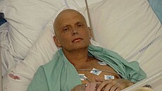 Alexander Litviněnko v londýnské nemocnici tři dny před smrtí.