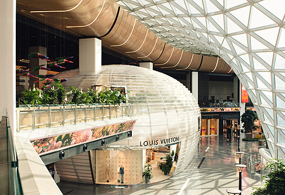 Nový leti�tní salonek Louis Vuitton