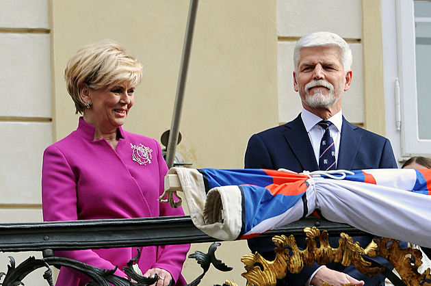 Hradní boj kapitánů: vítězí Pavlův „přítel po boku“. Skončí mocenská přetahovaná?