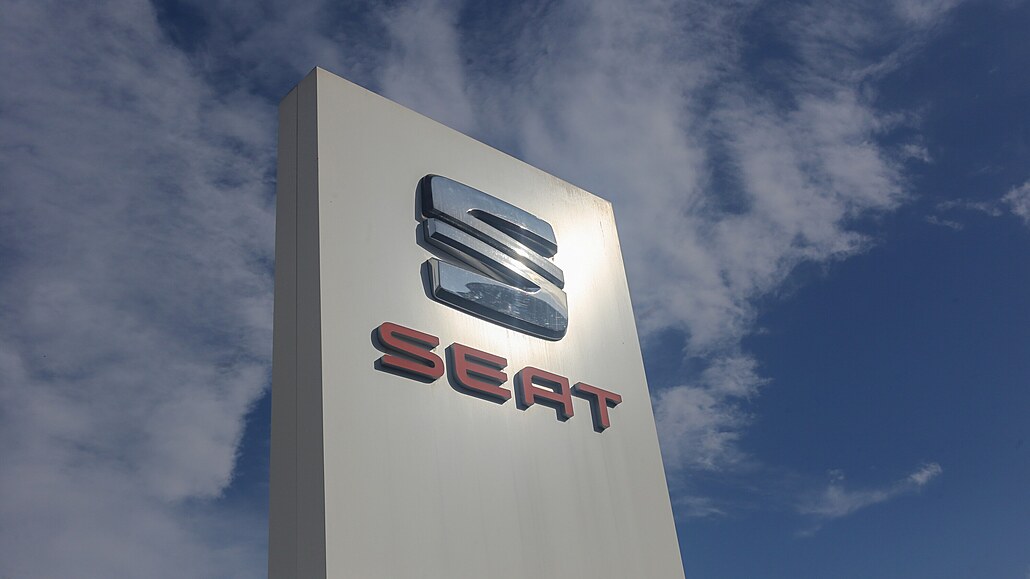 Logo automobilky Seat.
