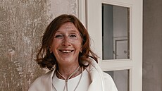 Z píprav na módní pehlídku Sladkých 90