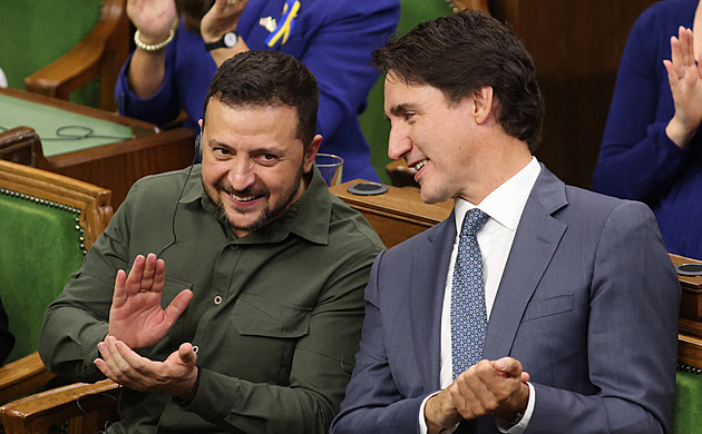 Pocta „hrdinovi“ v podobě dobrovolného esesáka aneb Jak Zelenský svým potleskem nahrál Kremlu