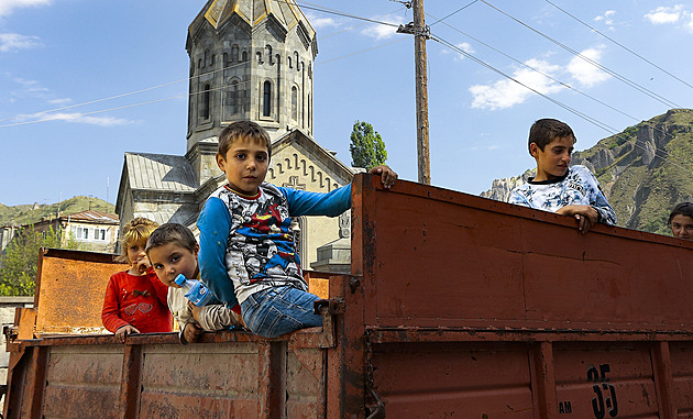 Ruská hybridní válka. Exodus z Náhorního Karabachu může ohrozit arménskou svrchovanost