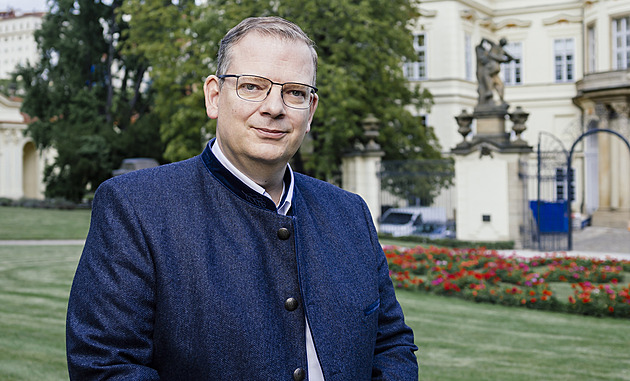 Německý politik Lechte: Naše země nechuraví kvůli nedostatku nápadů, ale kvůli byrokracii, která nás stojí miliardy eur