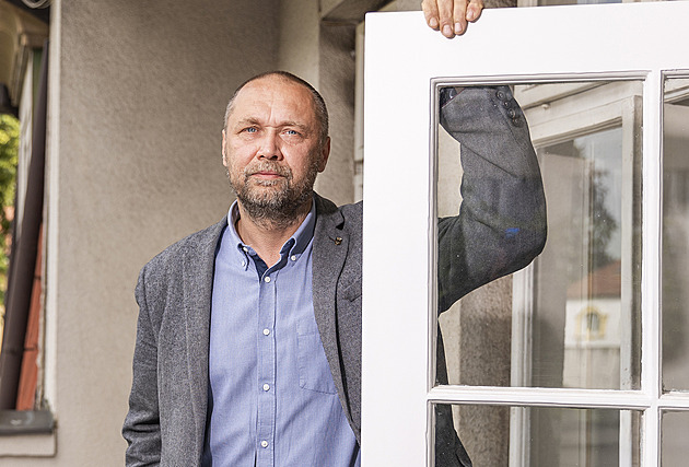 Odhalený kokain v Česku? Jde o chybu v logistice, vozit sem tuny drogy nemá smysl, říká šéf protidrogové centrály