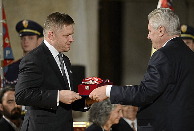 Jak nekádrovat demokraty. Dnes už jde jen o nálepku, kterou dáváme tomu, ke komu se nám hodí